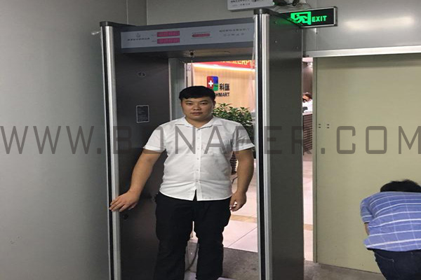 工厂安检门